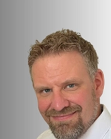 Stephen-Morris-Featured